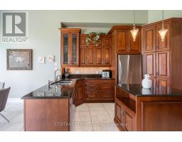 4266 Bluepoint Drive, Plympton Wyoming, ON N0N1J6 Photo 21