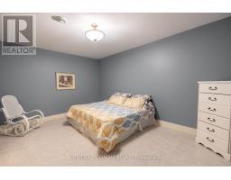 4266 Bluepoint Drive, Plympton Wyoming, ON N0N1J6 Photo 42