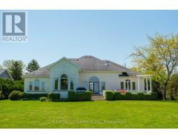 4266 Bluepoint Drive, Plympton Wyoming, ON N0N1J6 Photo 49