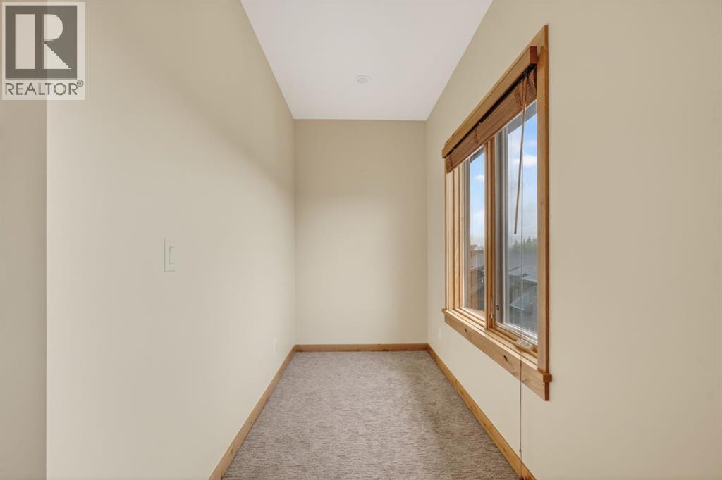 #407 707 Spring Creek Drive - 30