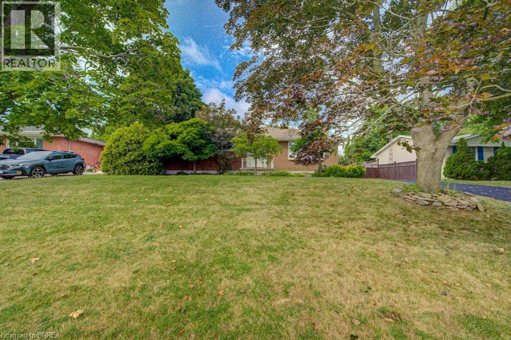 6 BAYLY Drive - Image 4