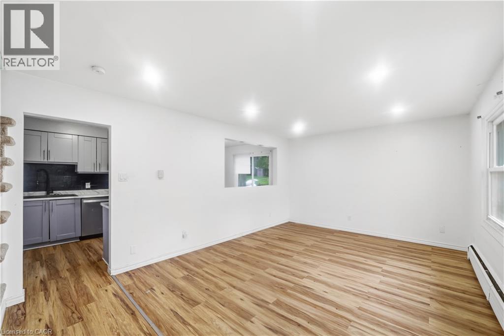 #10 76 BORDEN Parkway - 7