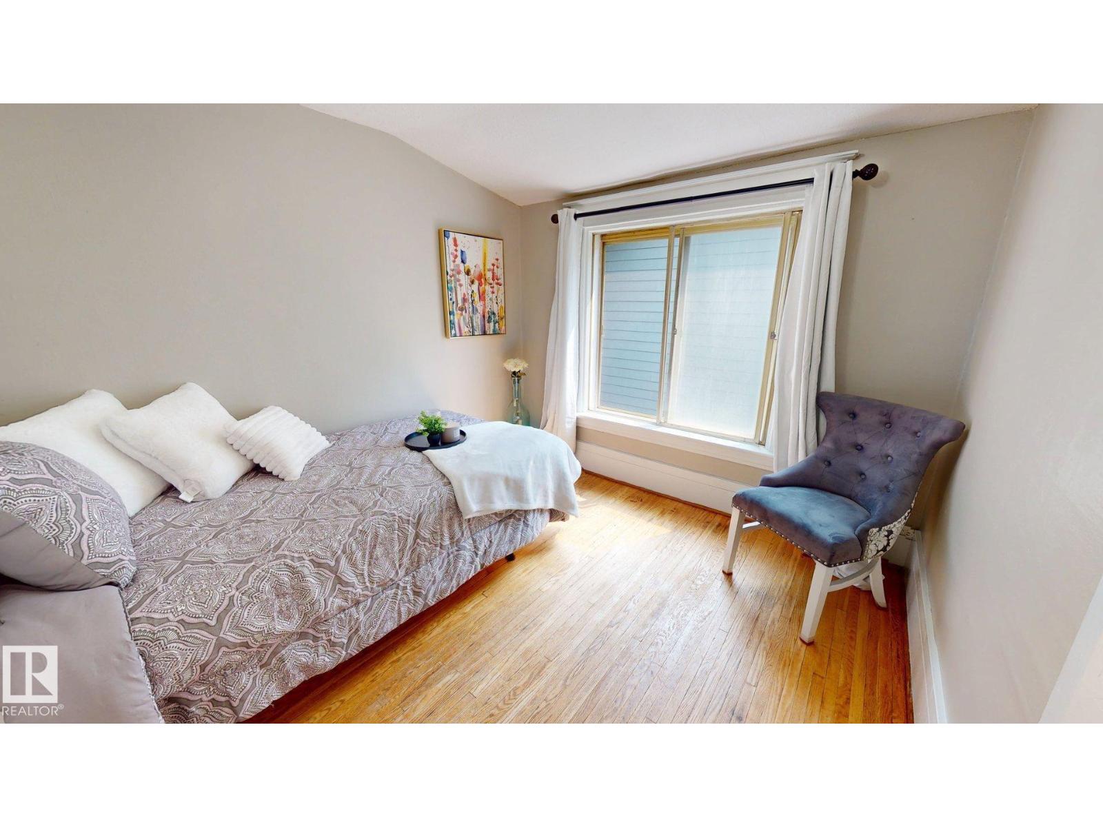 11406 66 Street NW - Photo 16