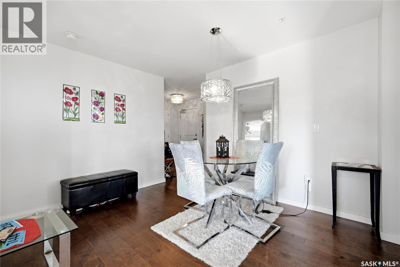 #109 1545 Neville DRIVE - 13