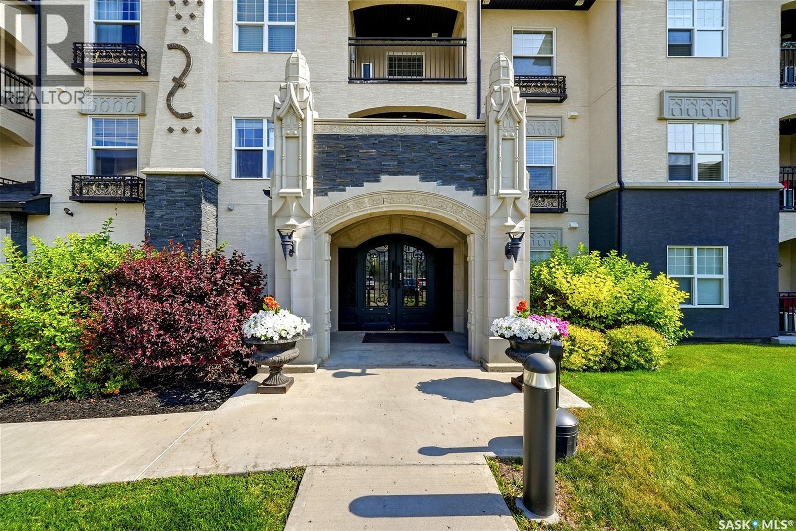 #109 1545 Neville DRIVE - 2