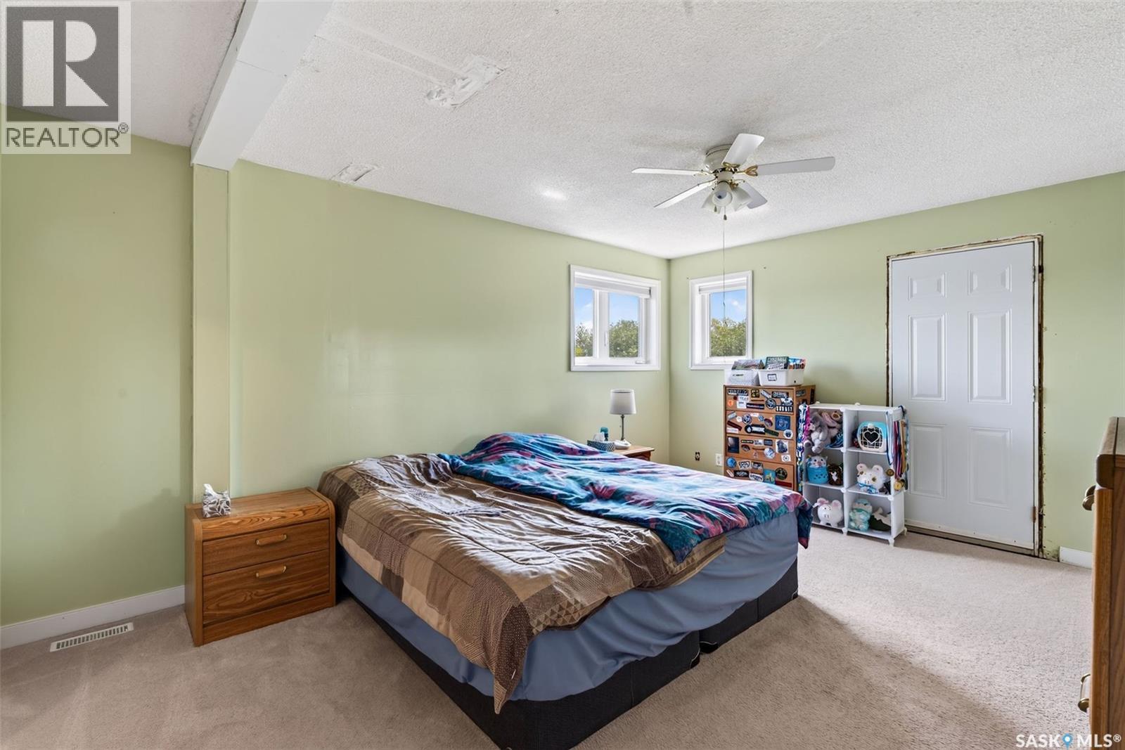 Seidle Acreage - 36