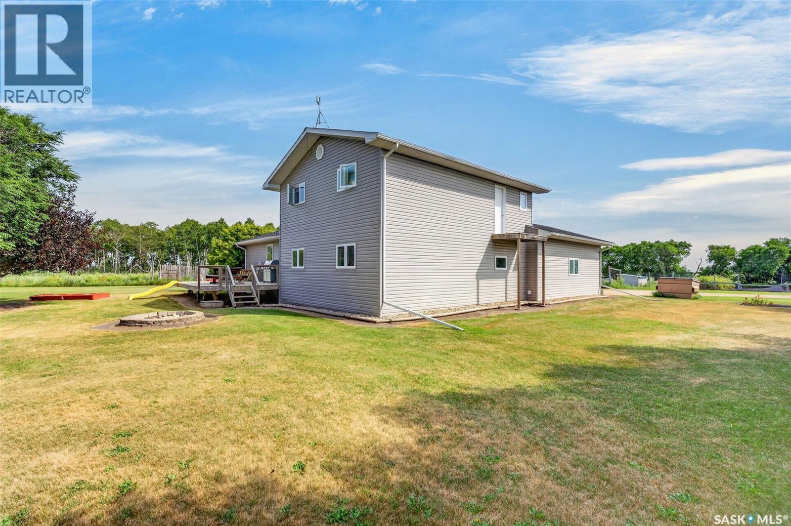 Seidle Acreage - 56