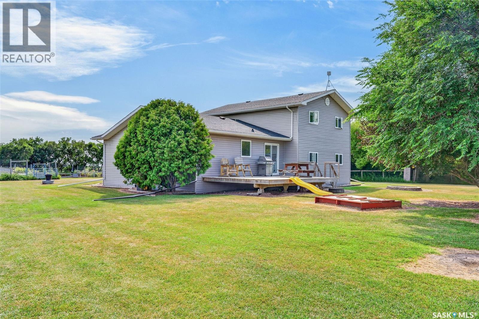 Seidle Acreage - 76