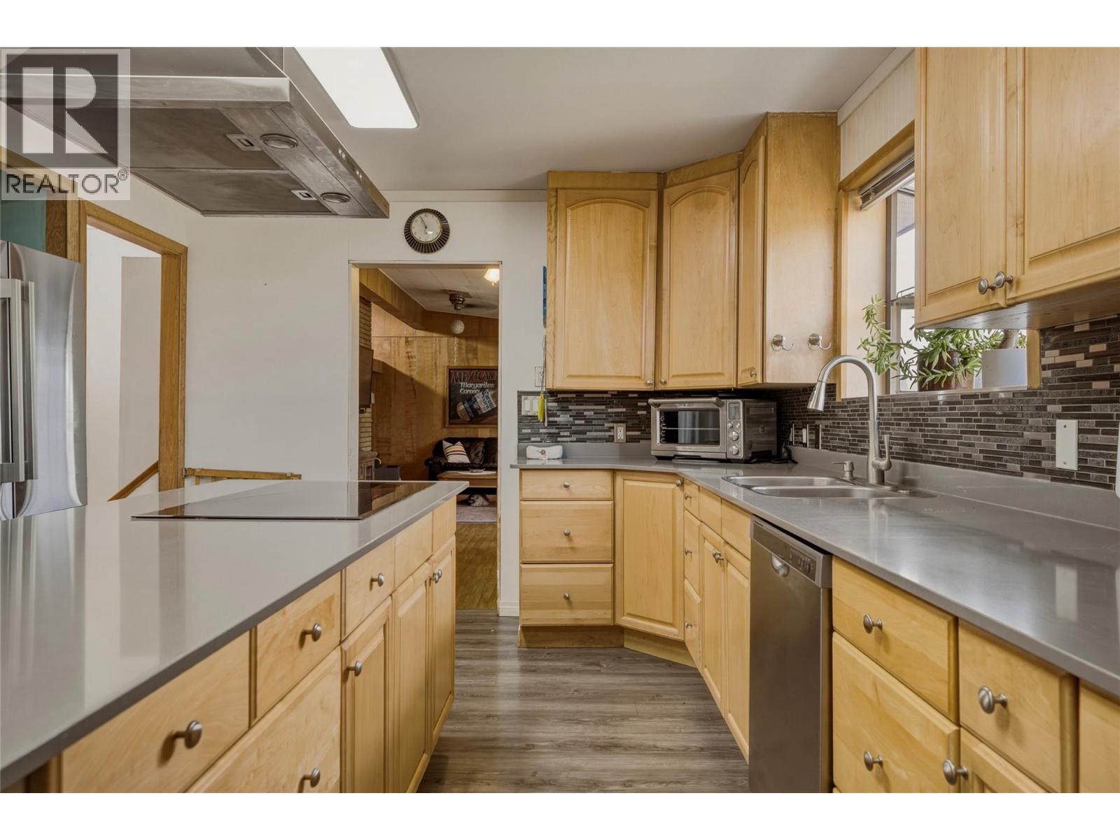 3503 19 Street - Image 8