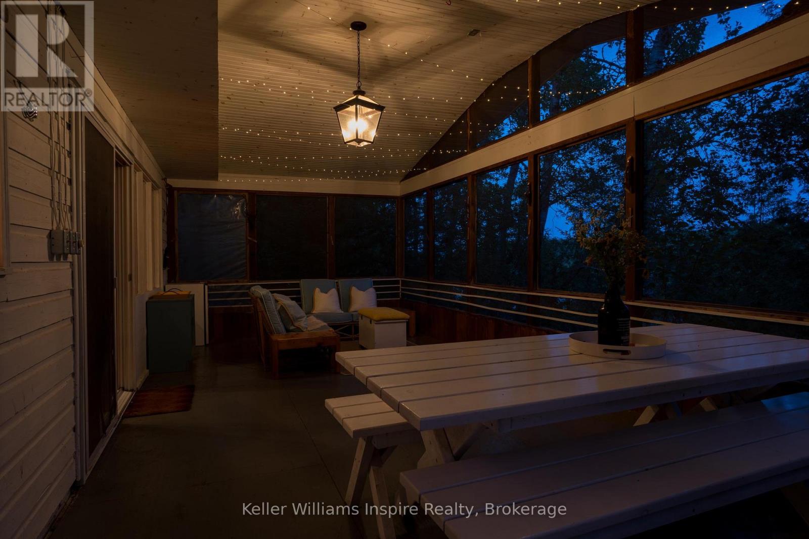 77 KINGFISHER LANE - Image 21