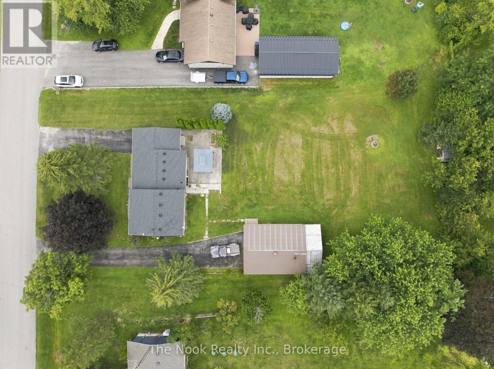 24 CEDAR RIDGE DRIVE - 2