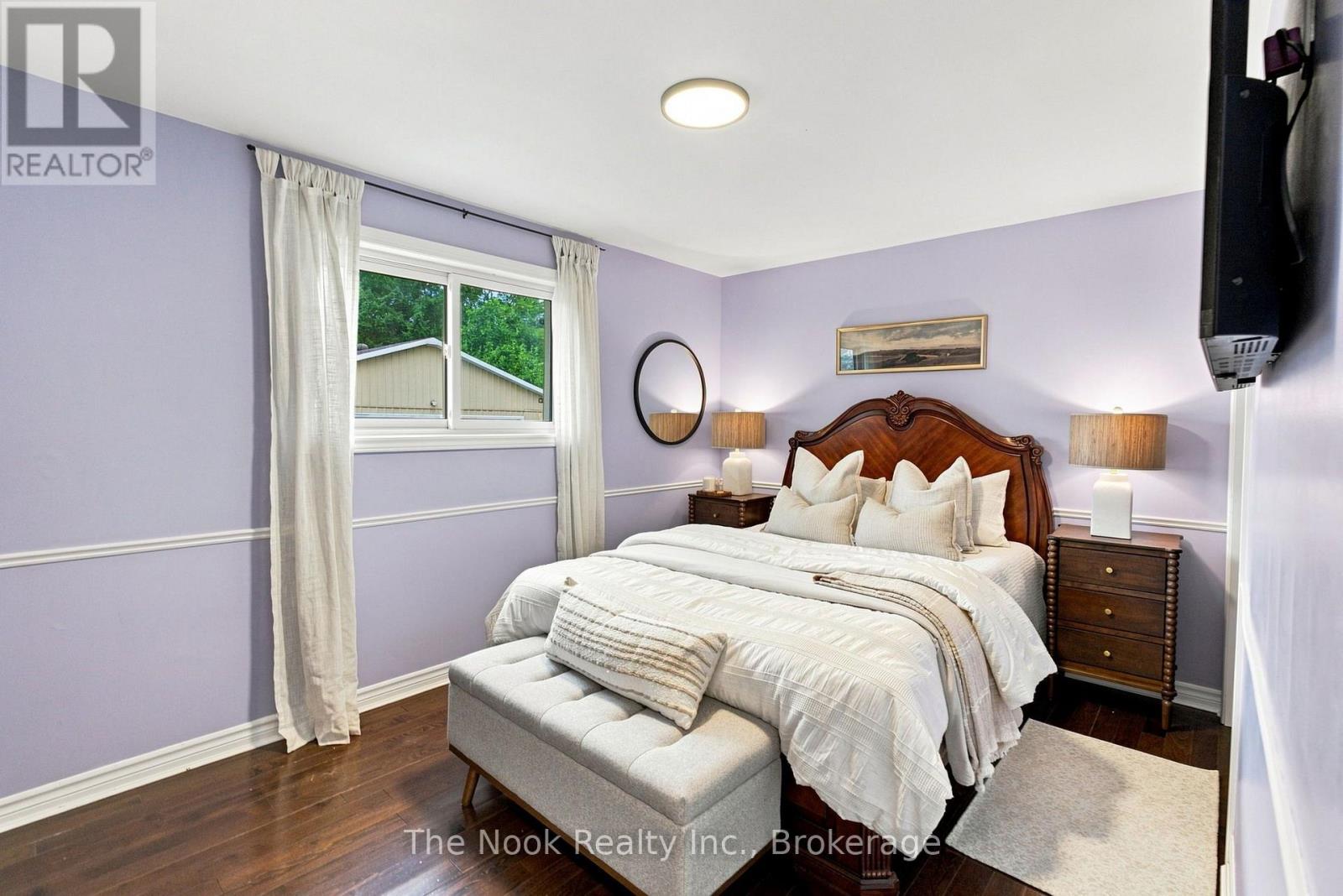 24 CEDAR RIDGE DRIVE - 22