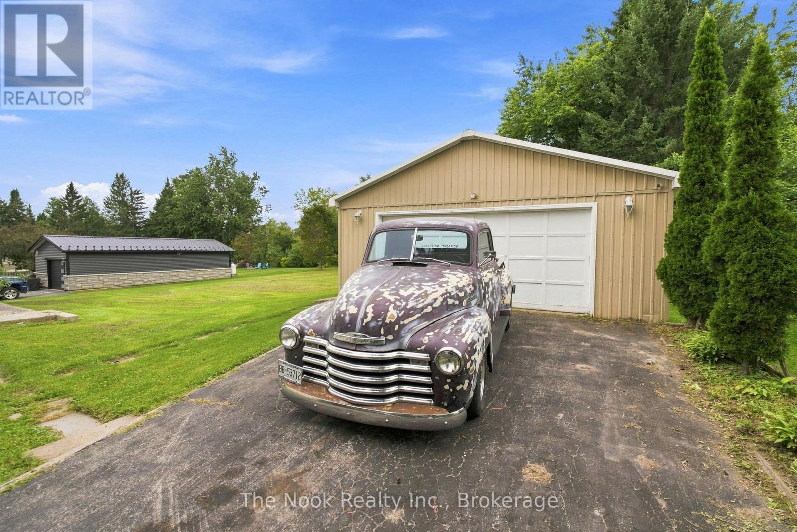 24 CEDAR RIDGE DRIVE - Image 47