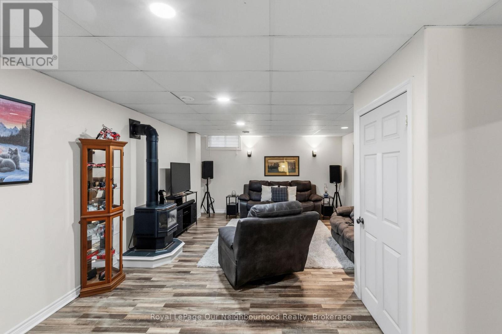 445 PENGELLEY DRIVE - Image 17