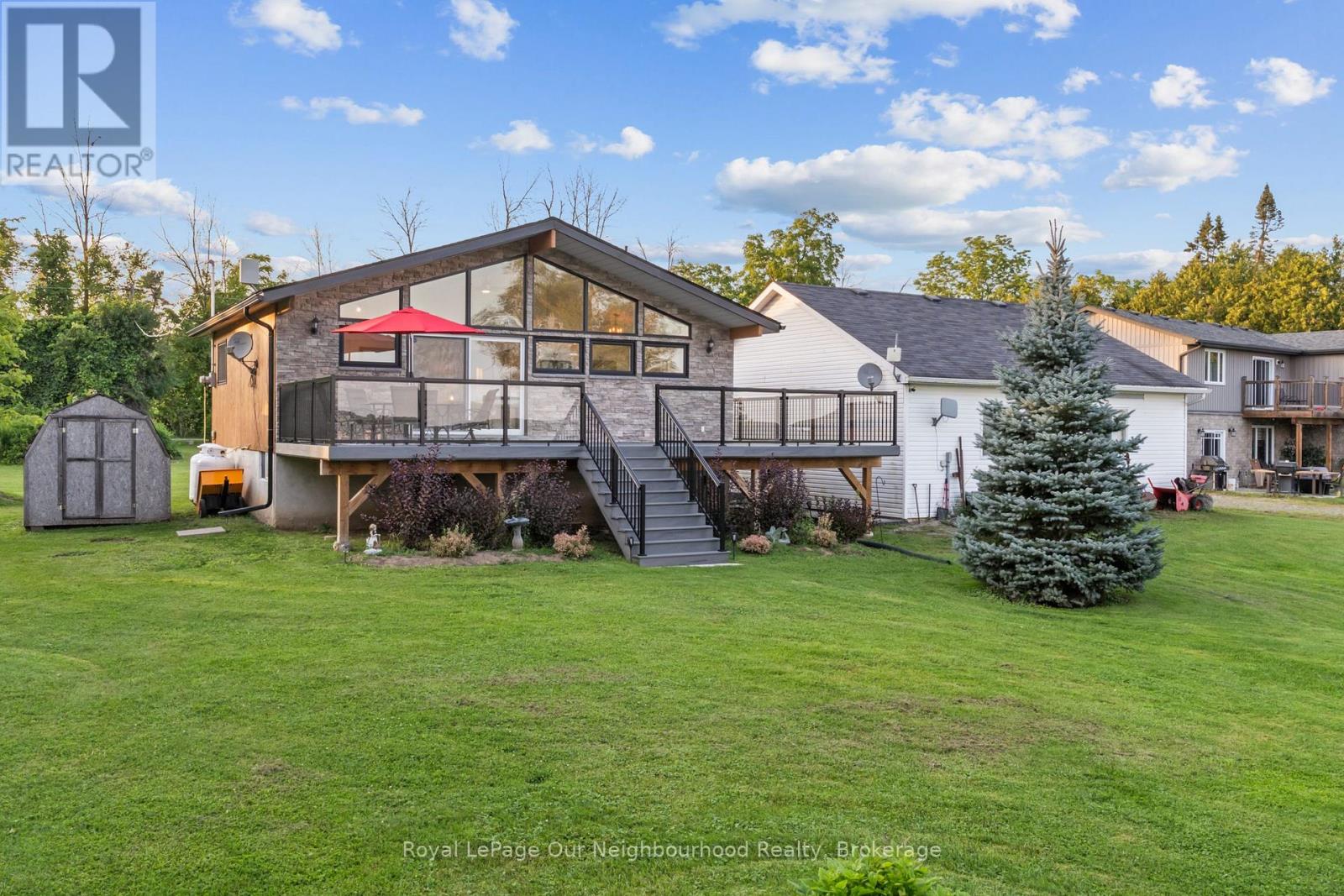 445 PENGELLEY DRIVE - 23