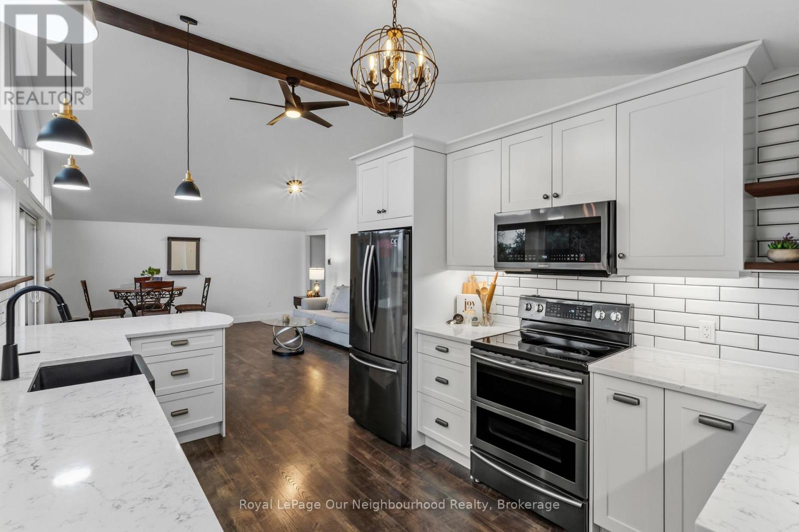 445 PENGELLEY DRIVE - 3