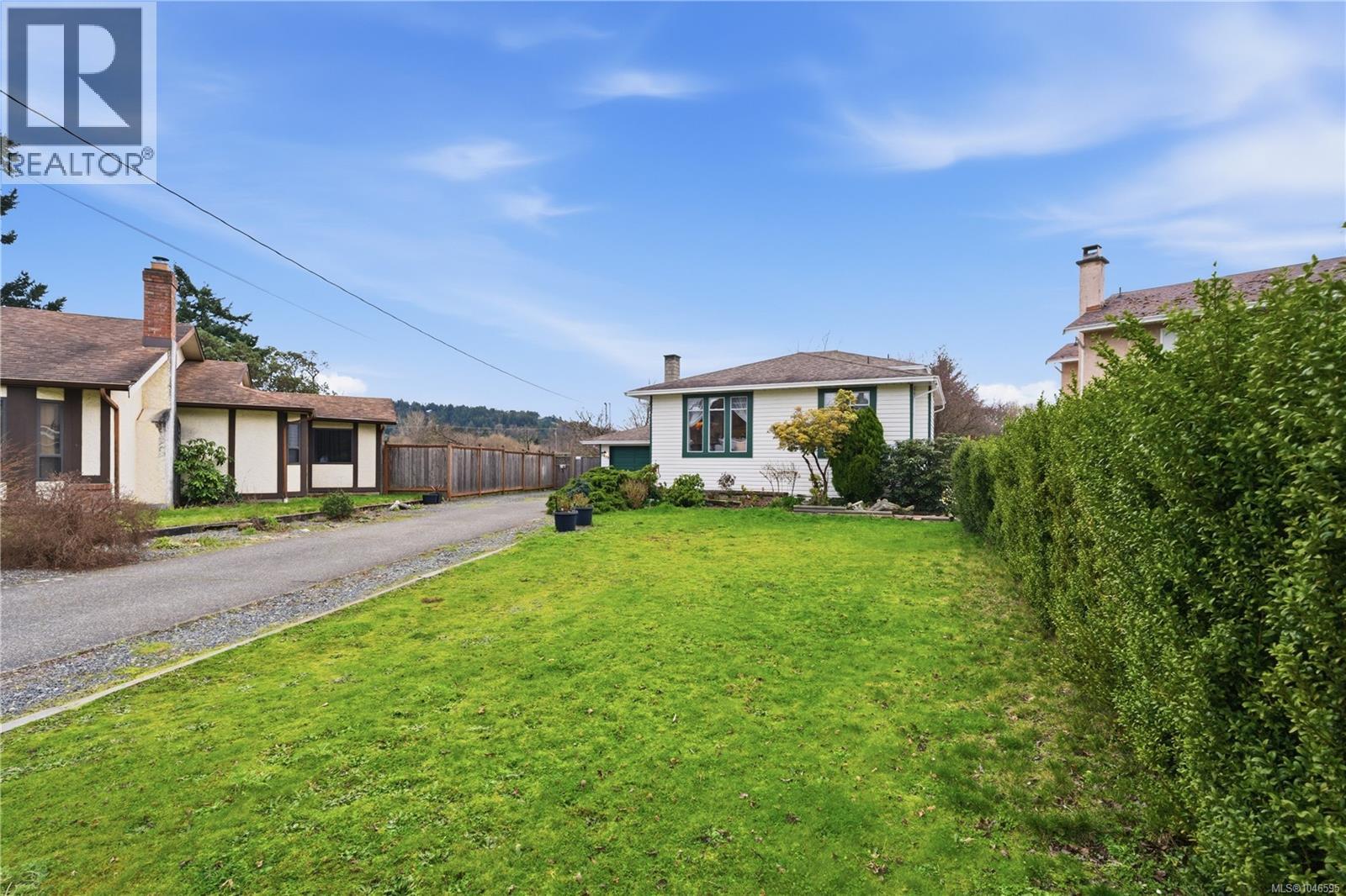 2829 Pickford Rd - 2