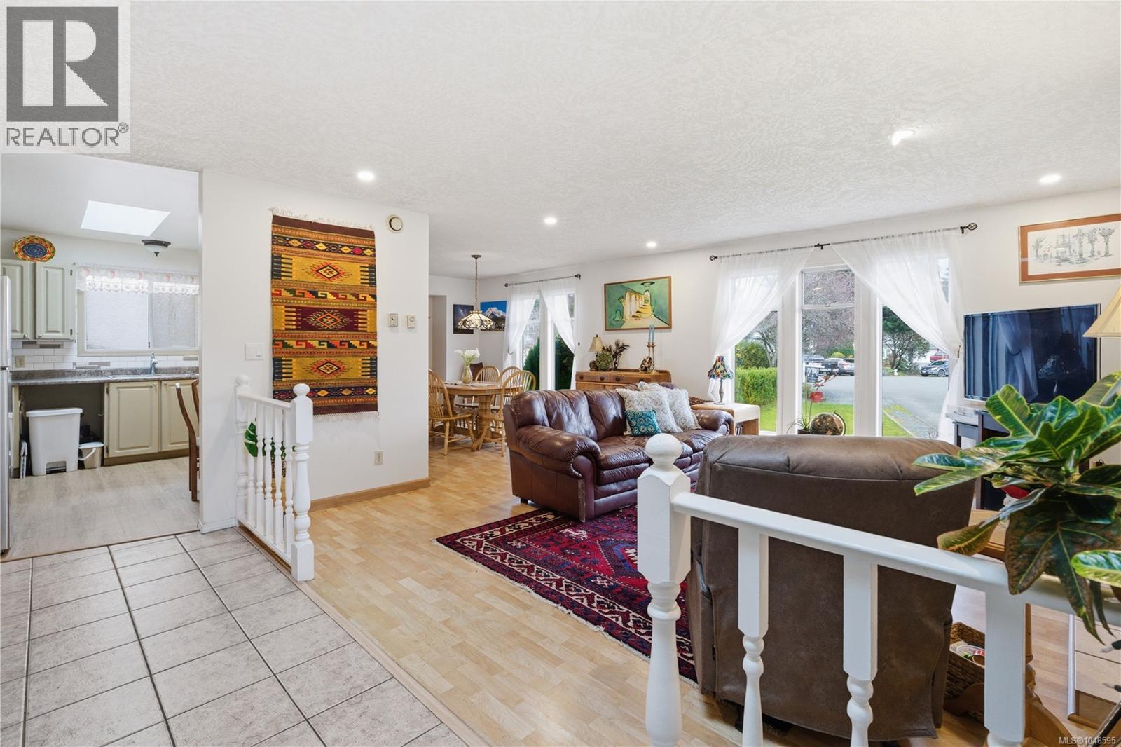 2829 Pickford Rd - 12