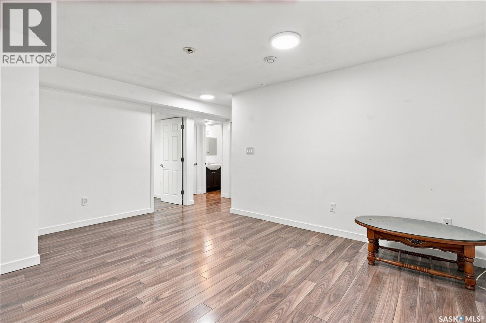 455 Hastings CRESCENT - 27