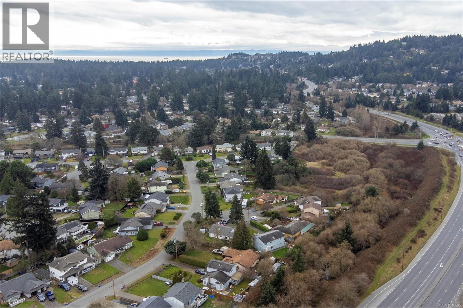 2829 Pickford Rd - 35