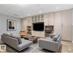 9023 95 St Nw, Edmonton, AB T6C3W7 Photo 35