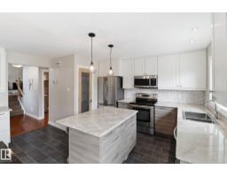 9023 95 St Nw, Edmonton, AB T6C3W7 Photo 10