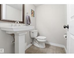 9023 95 St Nw, Edmonton, AB T6C3W7 Photo 41