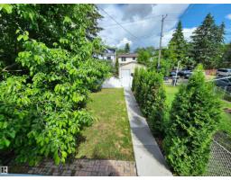 9023 95 St Nw, Edmonton, AB T6C3W7 Photo 44