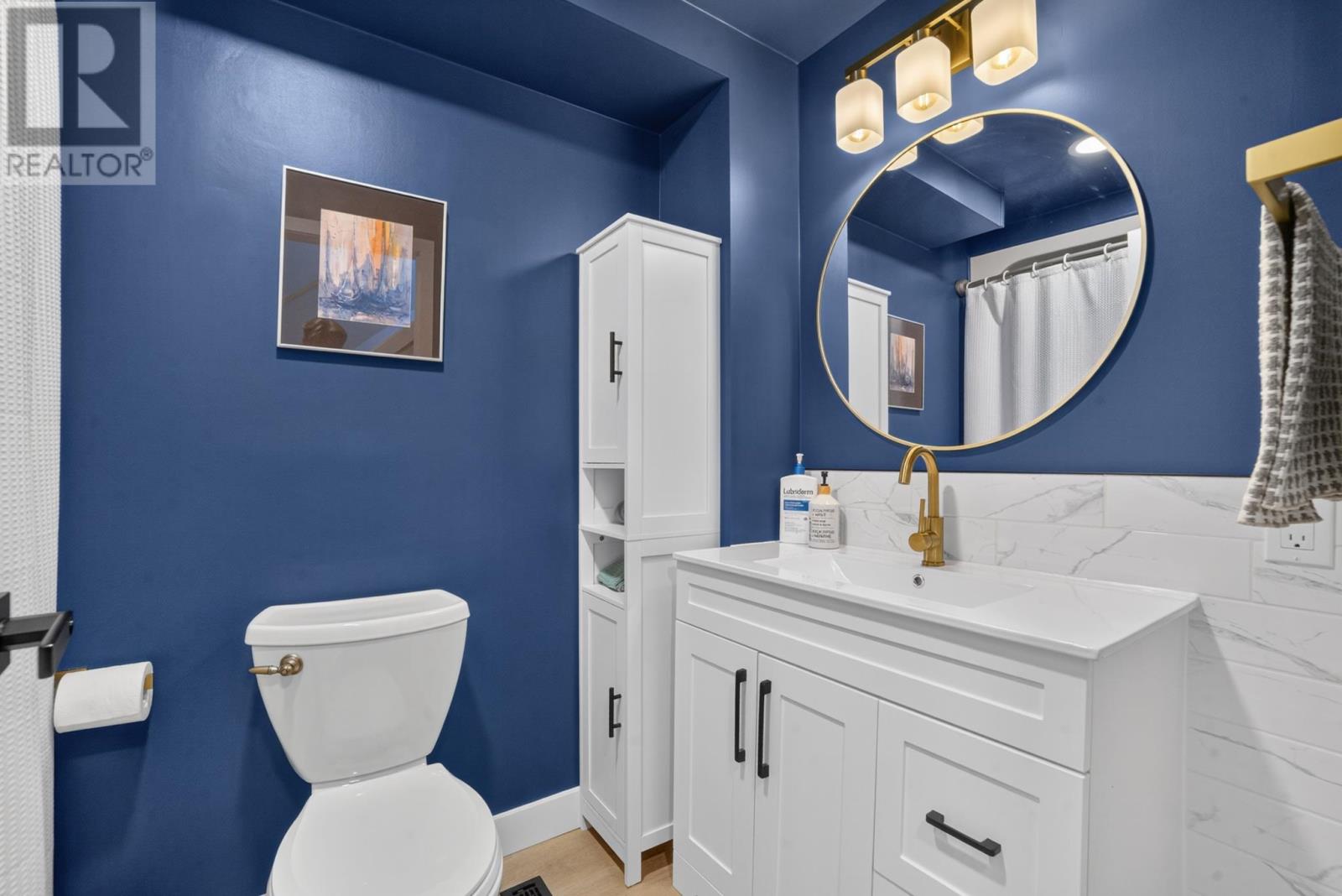 1006 PARK ST - Image 22