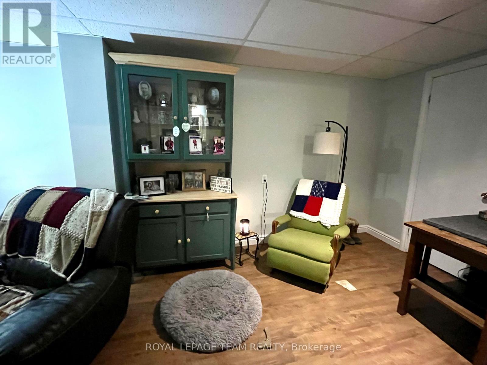 4 Bed, 2 Bath House for Sale in Renfrew – 177 ARTHUR AVENUE, Renfrew – MLS# X13671822 - Image 30