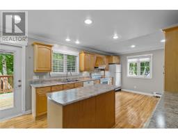 10 Watton Place thumbnail 12