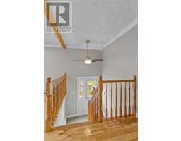 10 Watton Place thumbnail 5