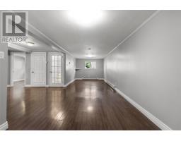 64 Canterbury Drive thumbnail 17