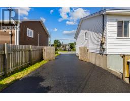 64 Canterbury Drive thumbnail 23