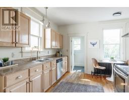 31 Craigmillar Avenue thumbnail 16
