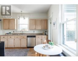 31 Craigmillar Avenue thumbnail 17