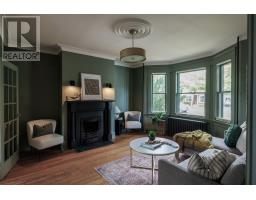 31 Craigmillar Avenue thumbnail 5