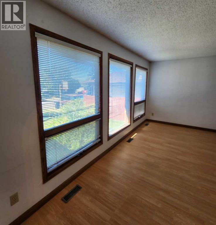 39 Whiteram Close Northeast - Photo 7