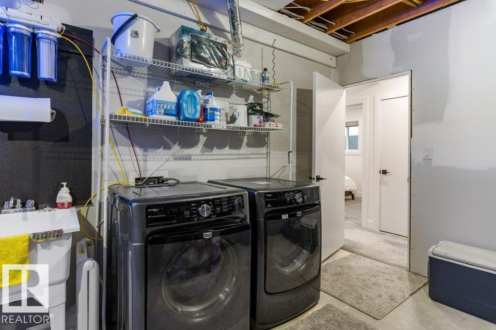 3 LEE Place - Photo 48