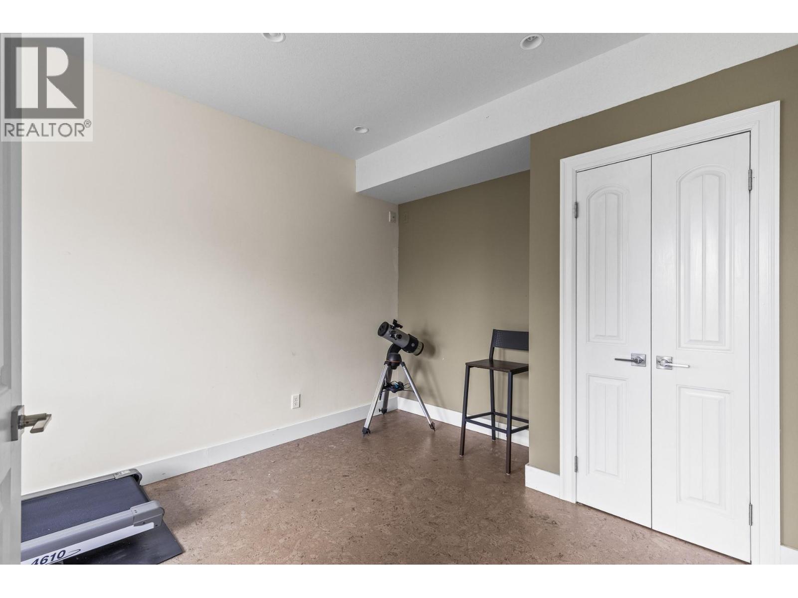 546 Gowen Place - 41