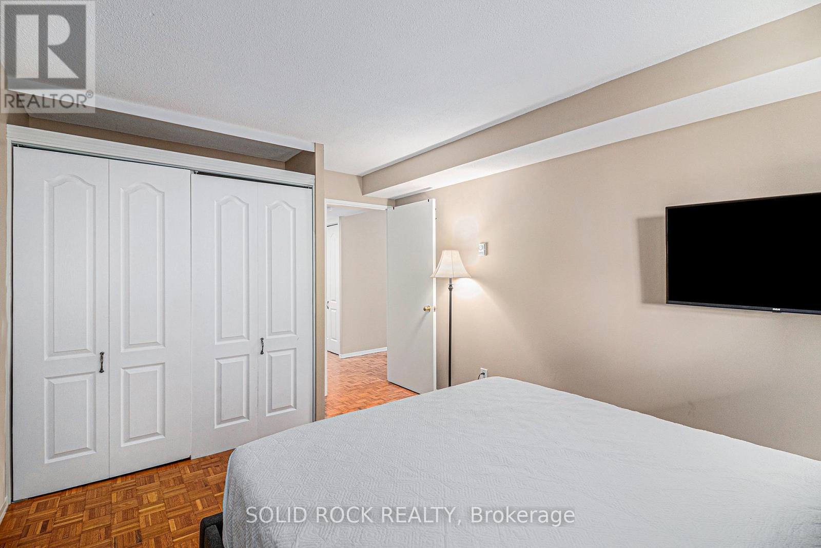 1 Bed, 1 Bath House for Sale in Ottawa – 1204 – 475 LAURIER AVENUE W, Ottawa – MLS# X13671970 - Image 18