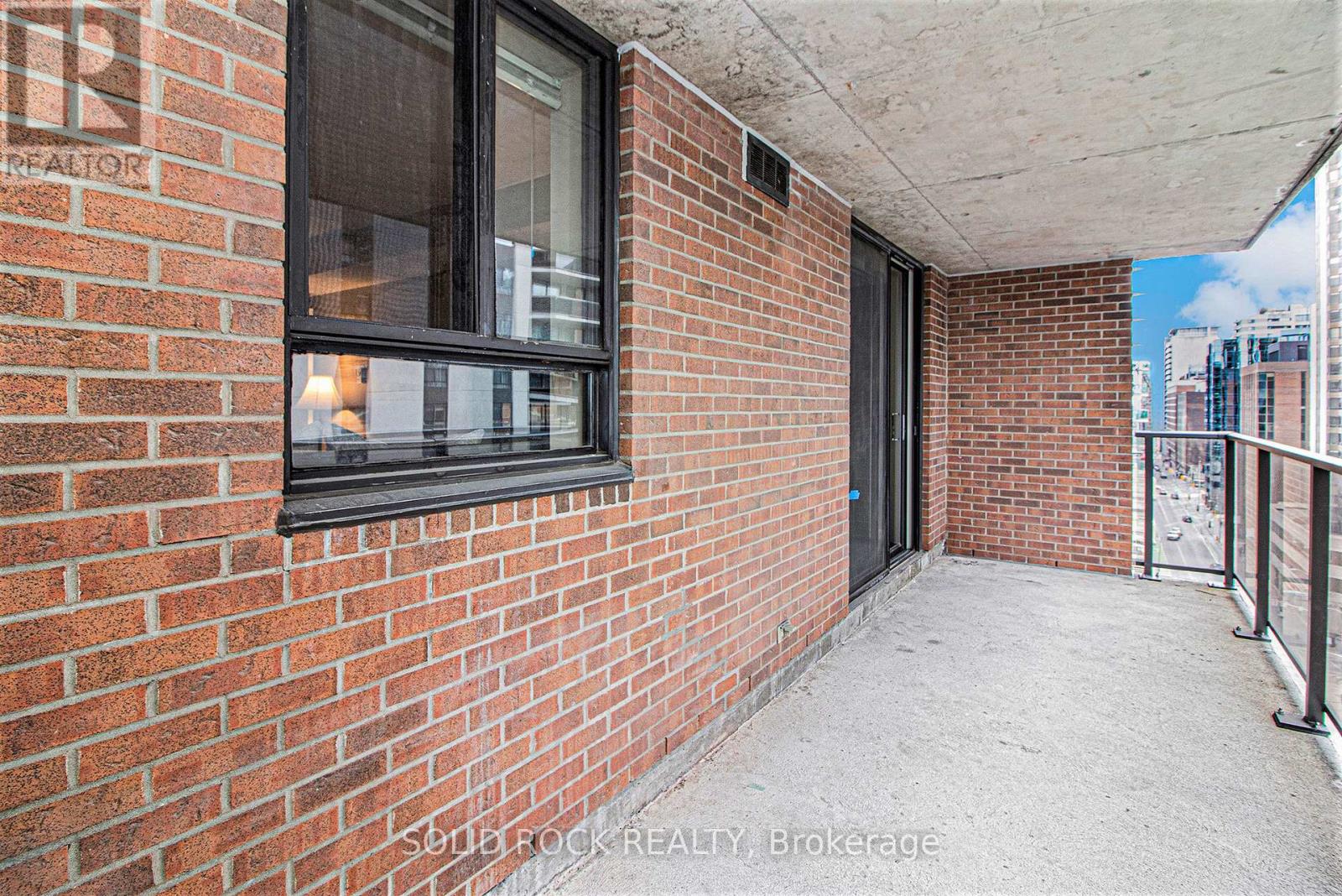 1 Bed, 1 Bath House for Sale in Ottawa – 1204 – 475 LAURIER AVENUE W, Ottawa – MLS# X13671970 - Image 20