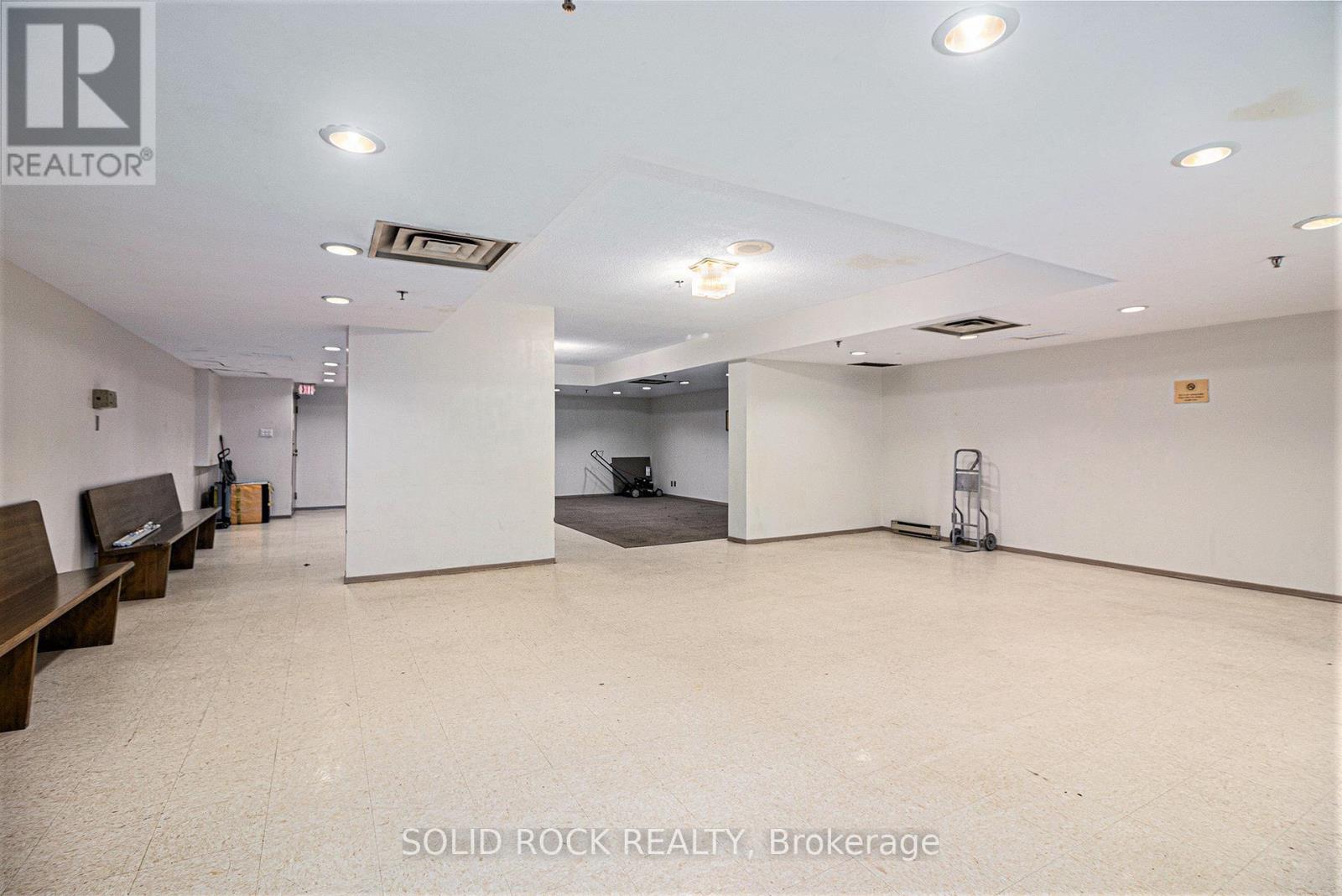 #1204 475 LAURIER AVENUE W - 22