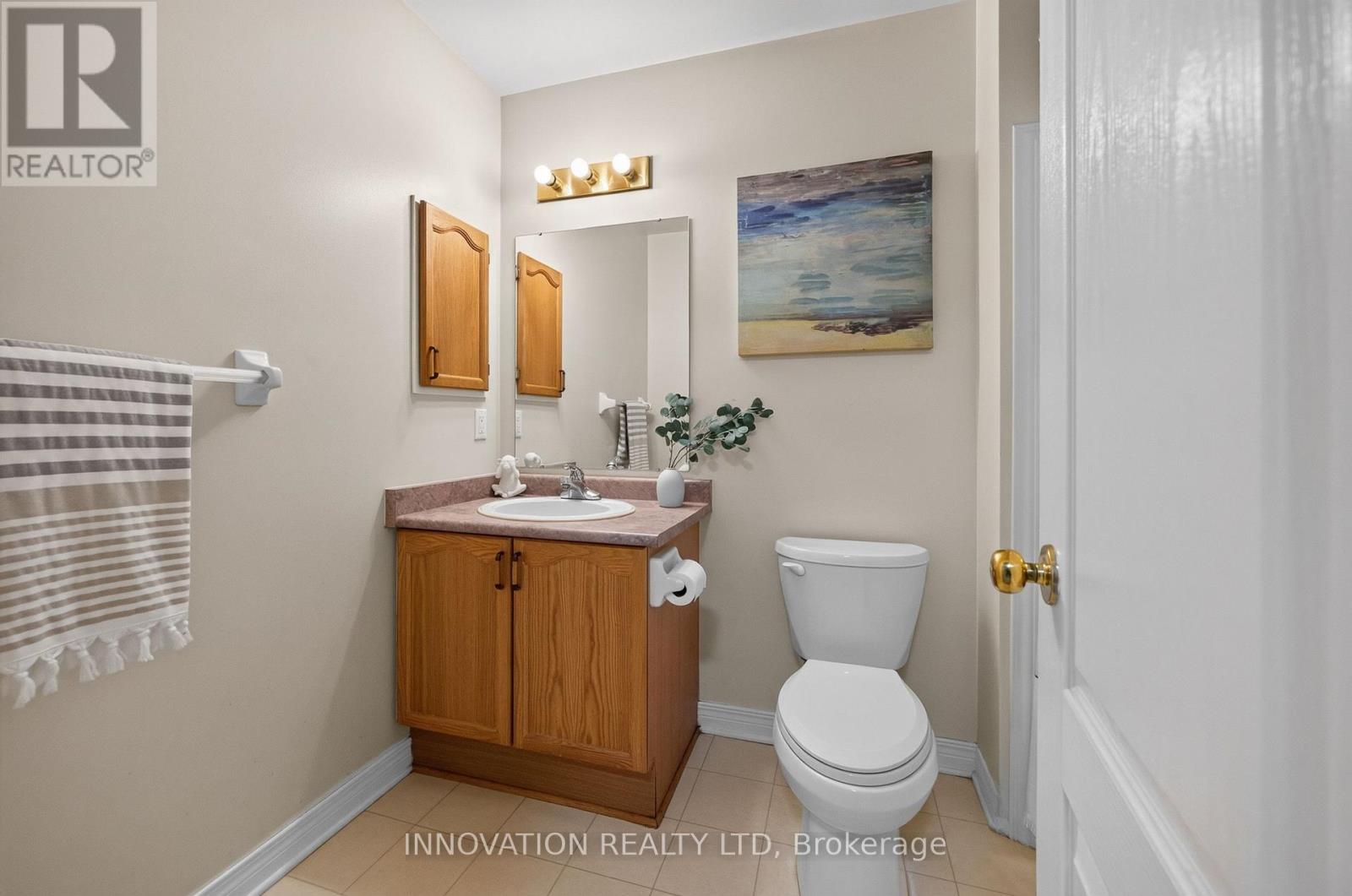 6 CRAMPTON DRIVE - 39