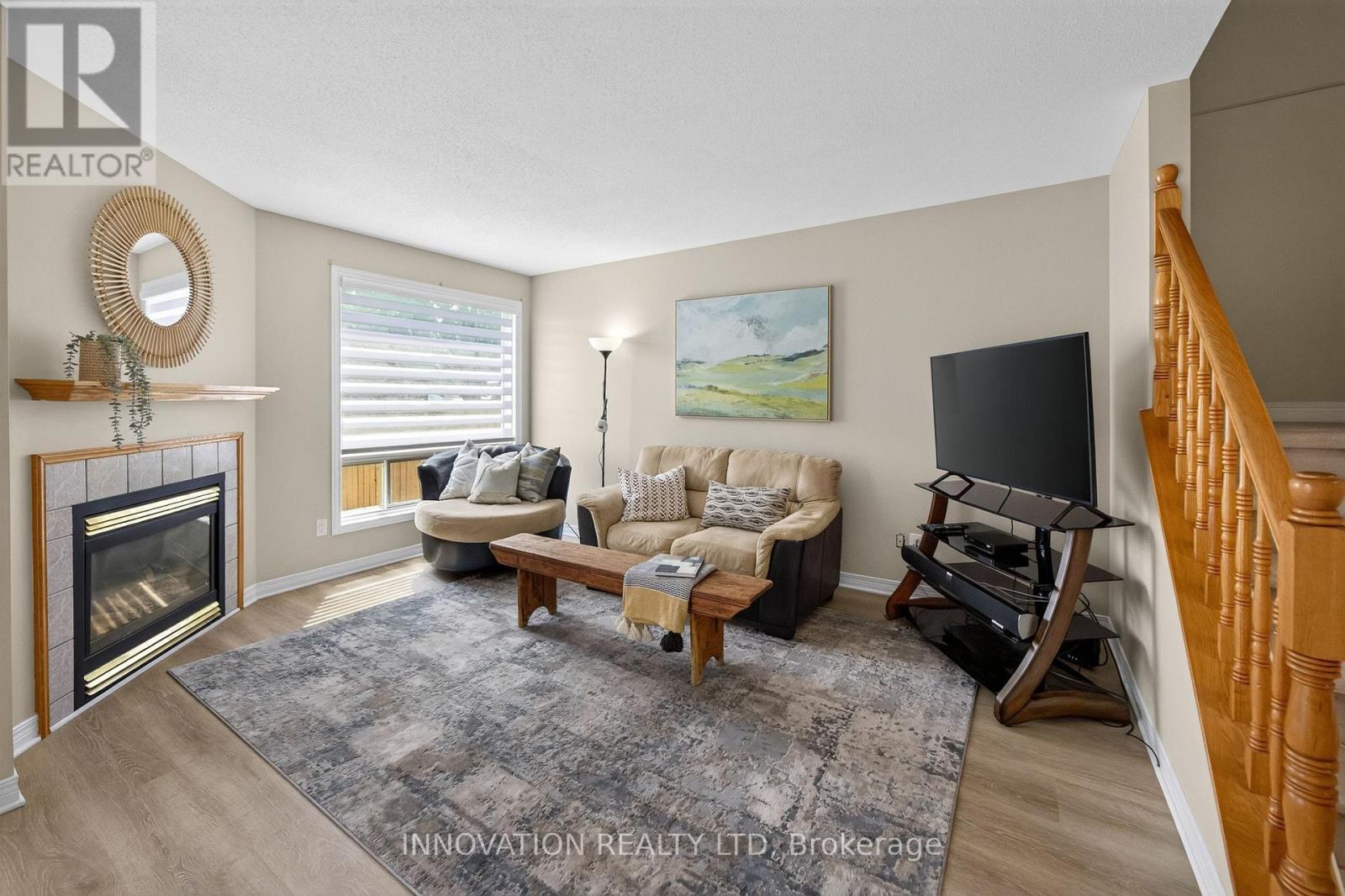 6 CRAMPTON DRIVE - 7