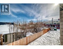 402, 319 2 Avenue - photo 18