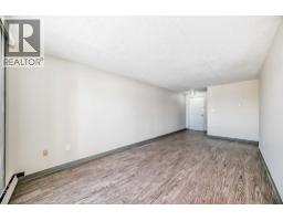 402, 319 2 Avenue - photo 23