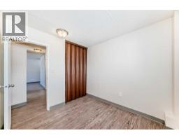 402, 319 2 Avenue - photo 26
