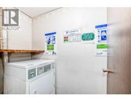 402, 319 2 Avenue - photo 29
