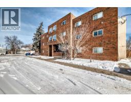 402, 319 2 Avenue - photo 3